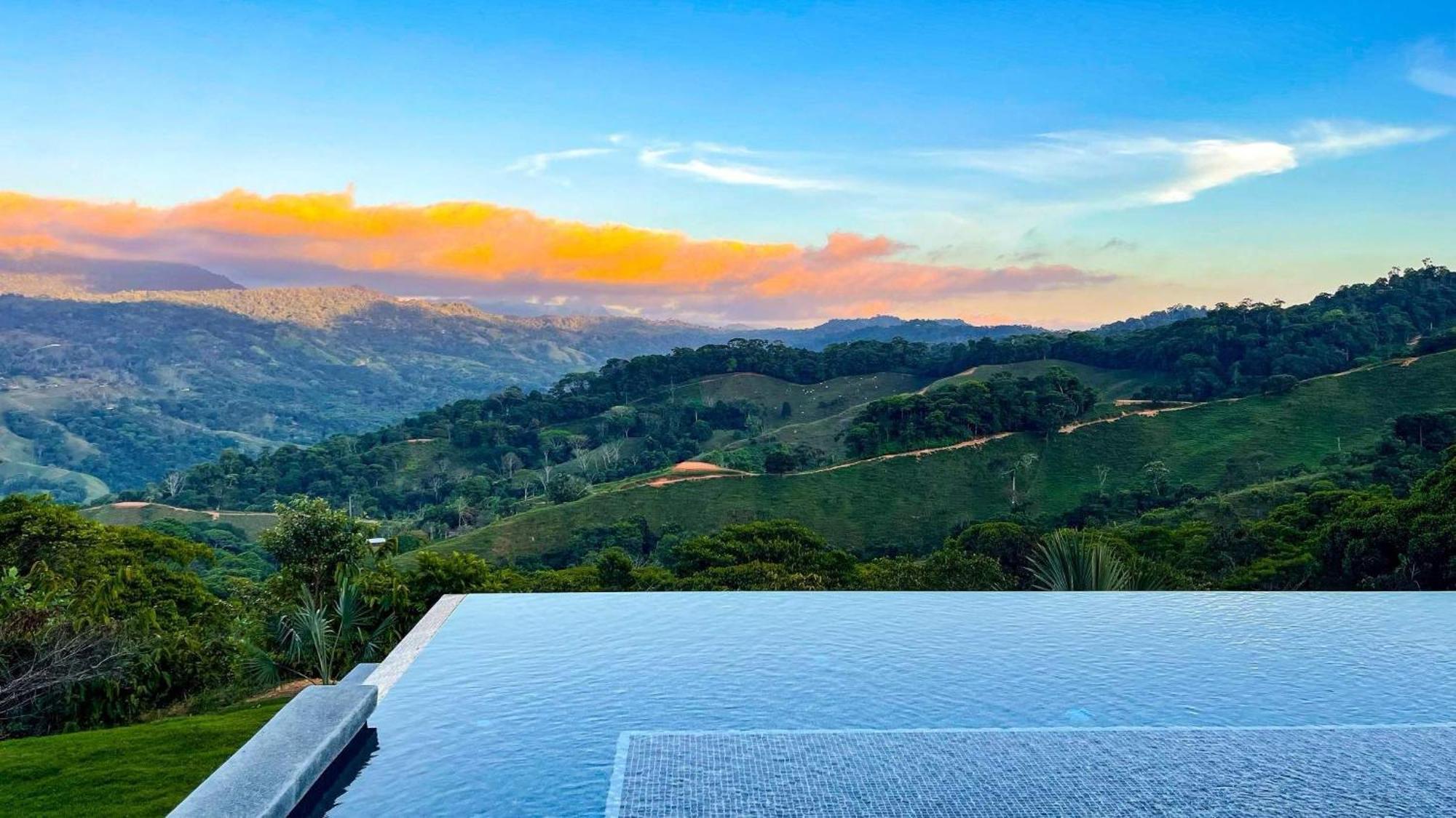 Odyssey Boutique Hotel San Luis  エクステリア 写真